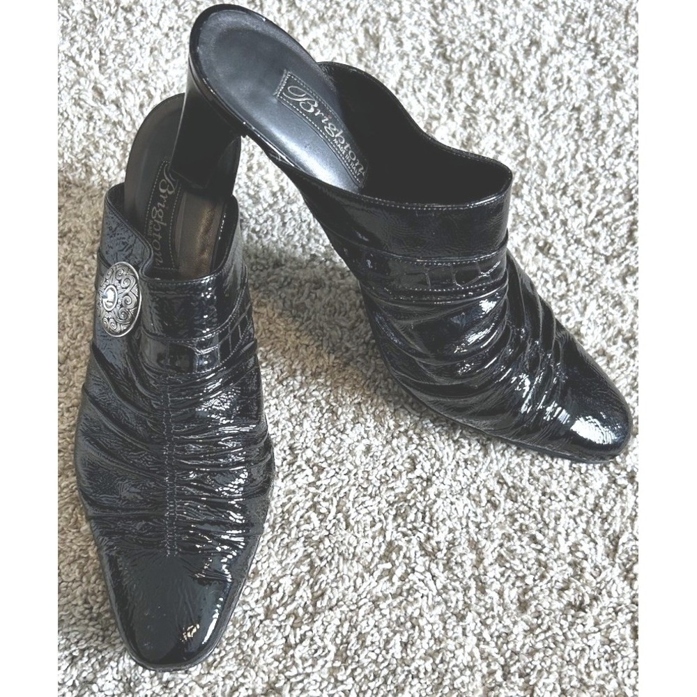 Brighton Black Patent Leather Ruched Mules Ornate Silver Medallion Heels Italy‎ - Picture 2 of 9